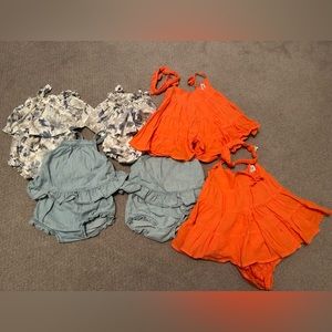 Bundle of Baby Gap Clothes - Twins - 6-12 Months